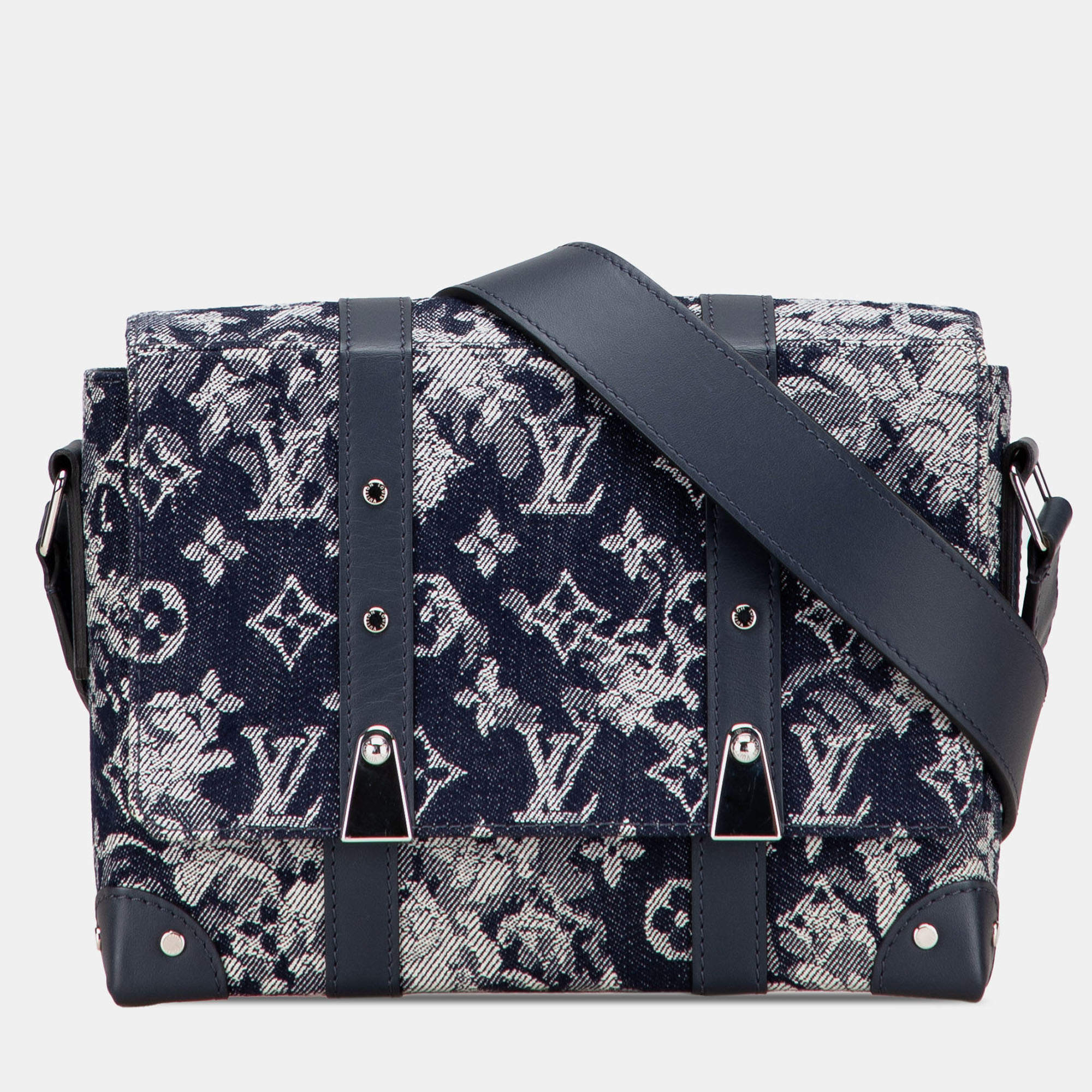 Pre Owned Louis Vuitton Blue Monogram Tapestry Trunk Messenger