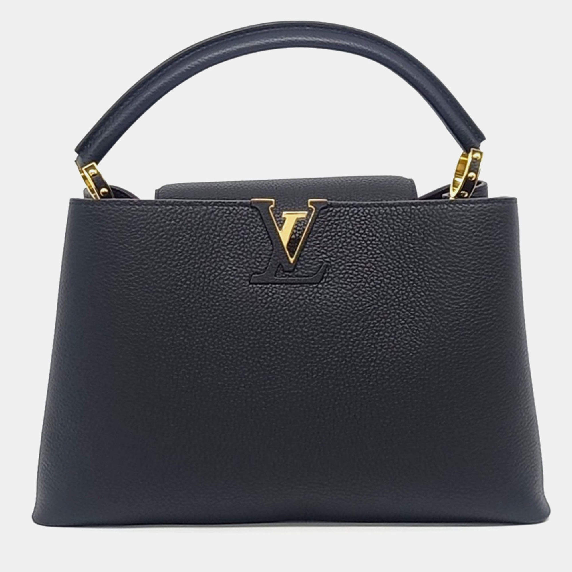 Pre Owned Louis Vuitton Black Leather Capucines MM