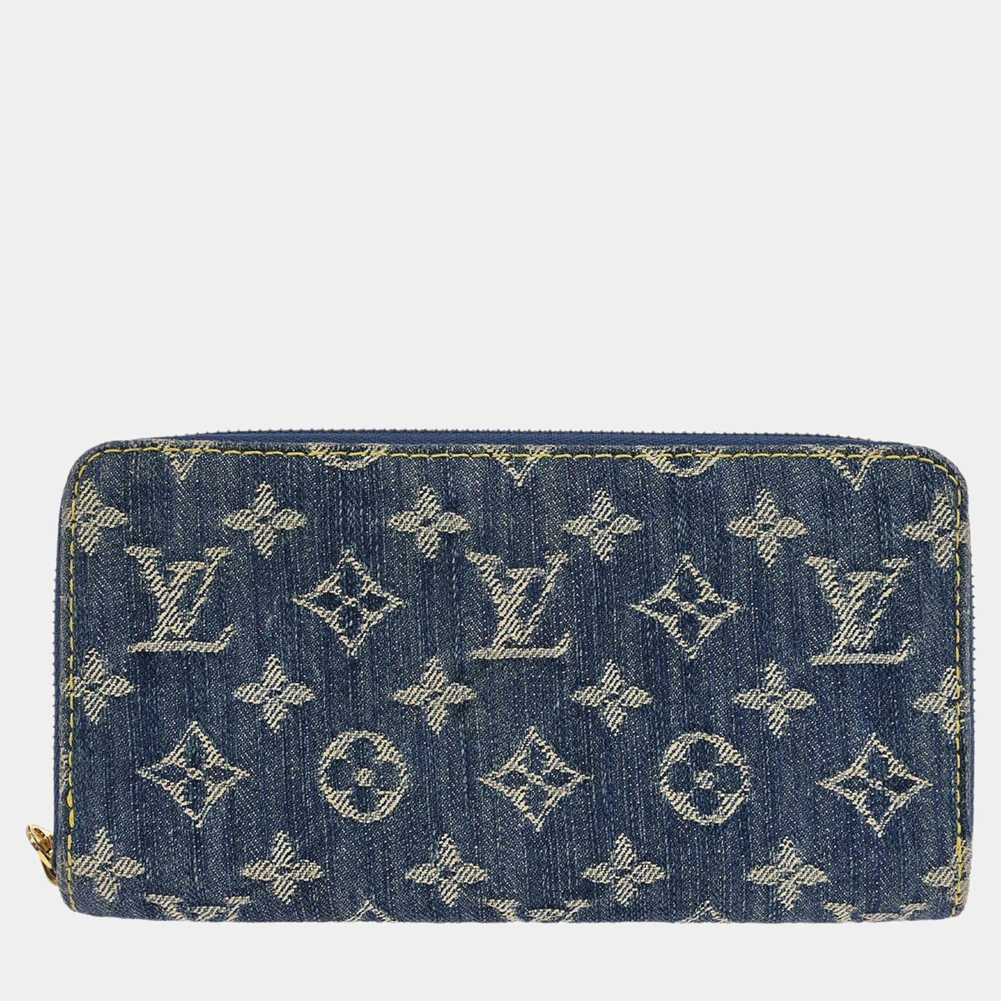 Pre Owned Louis Vuitton Blue Monogram Denim Zippy Wallet
