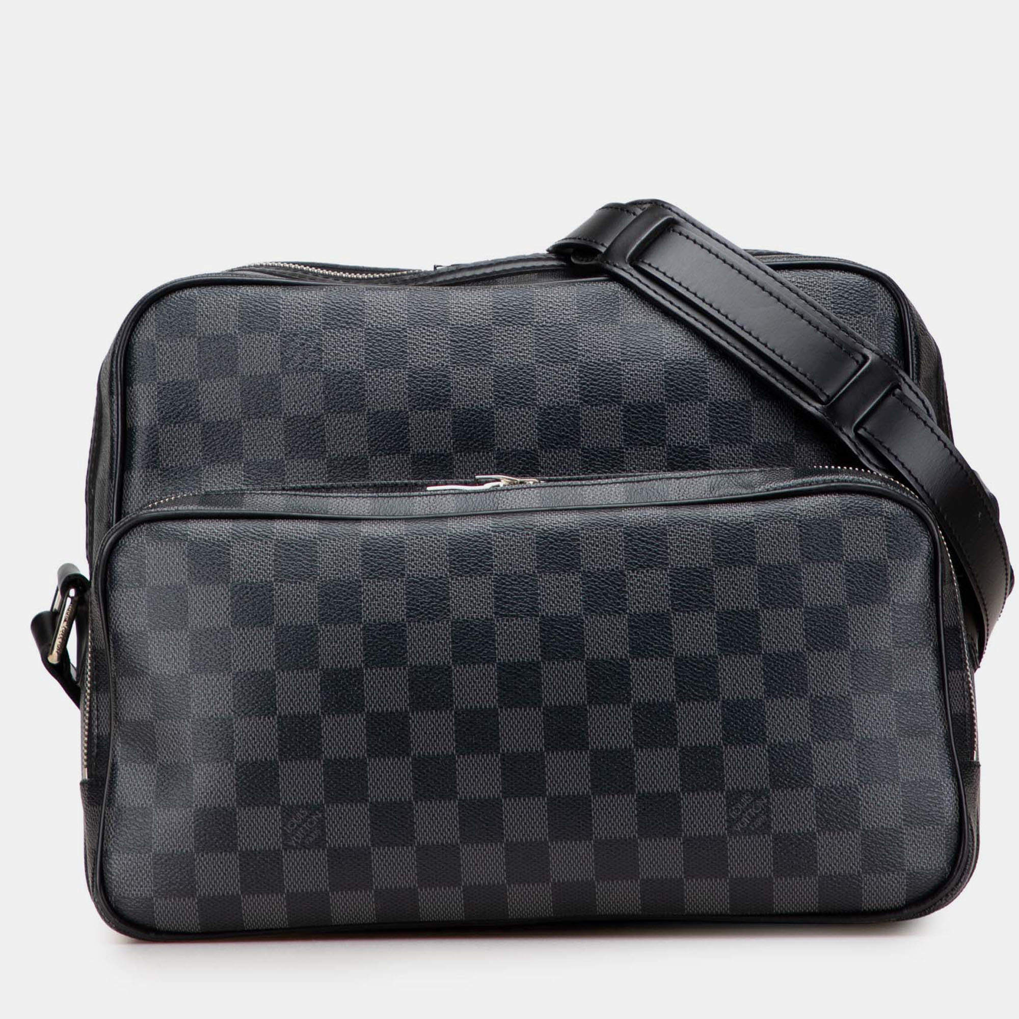 Pre Owned Louis Vuitton Black Damier Graphite Sac Leoh