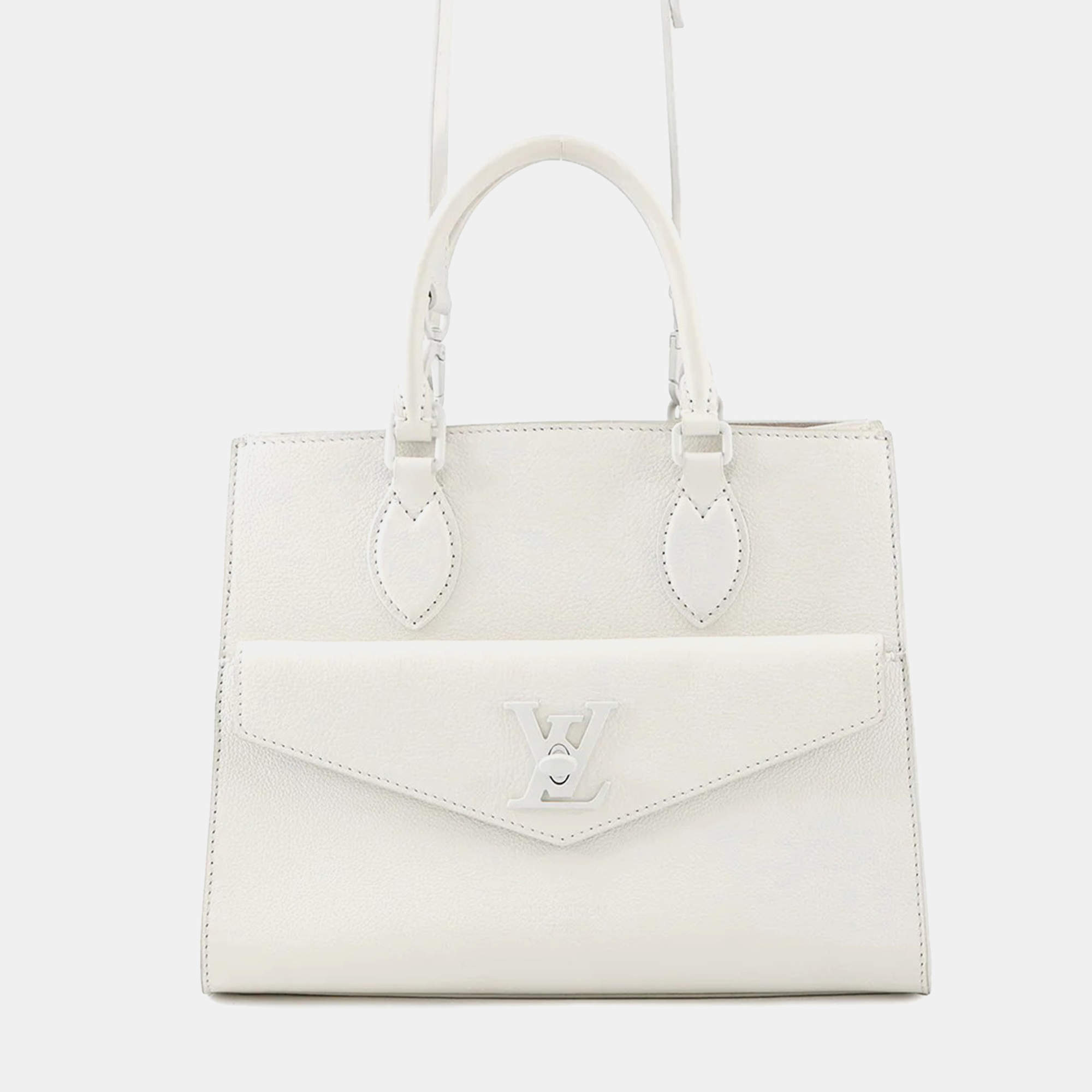 Pre Owned Louis Vuitton Rock Me Tote Blanc Grained Calf Leather Size Pm