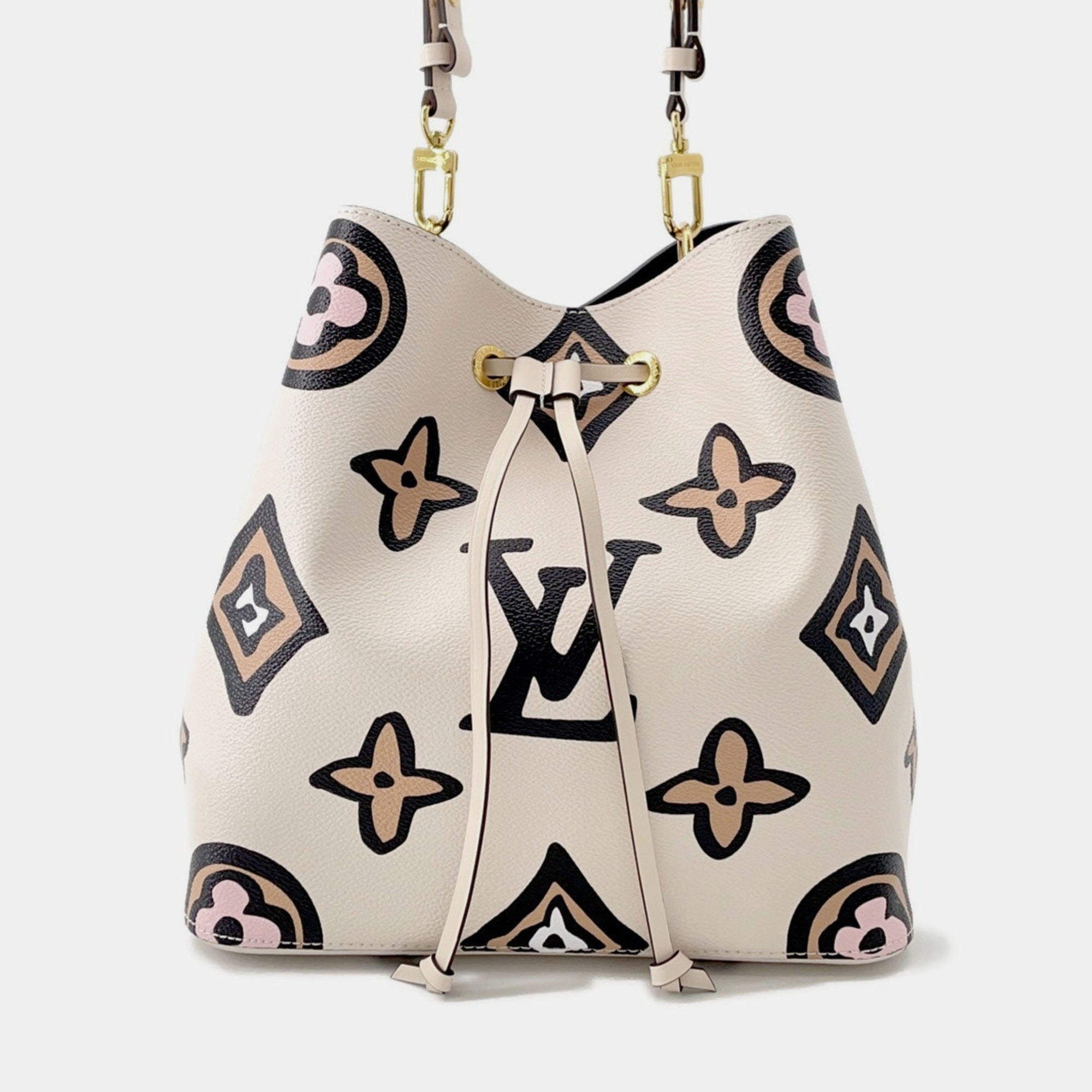 Pre Owned Louis Vuitton NeoNoe Wild at Heart Monogram Giant Handbag