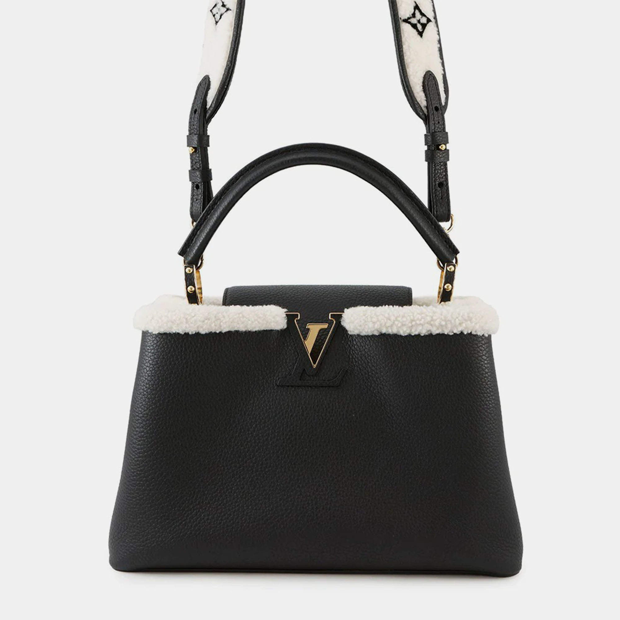 Pre Owned Louis Vuitton Capucines Noir Taurillon Leather Shearling Size MM