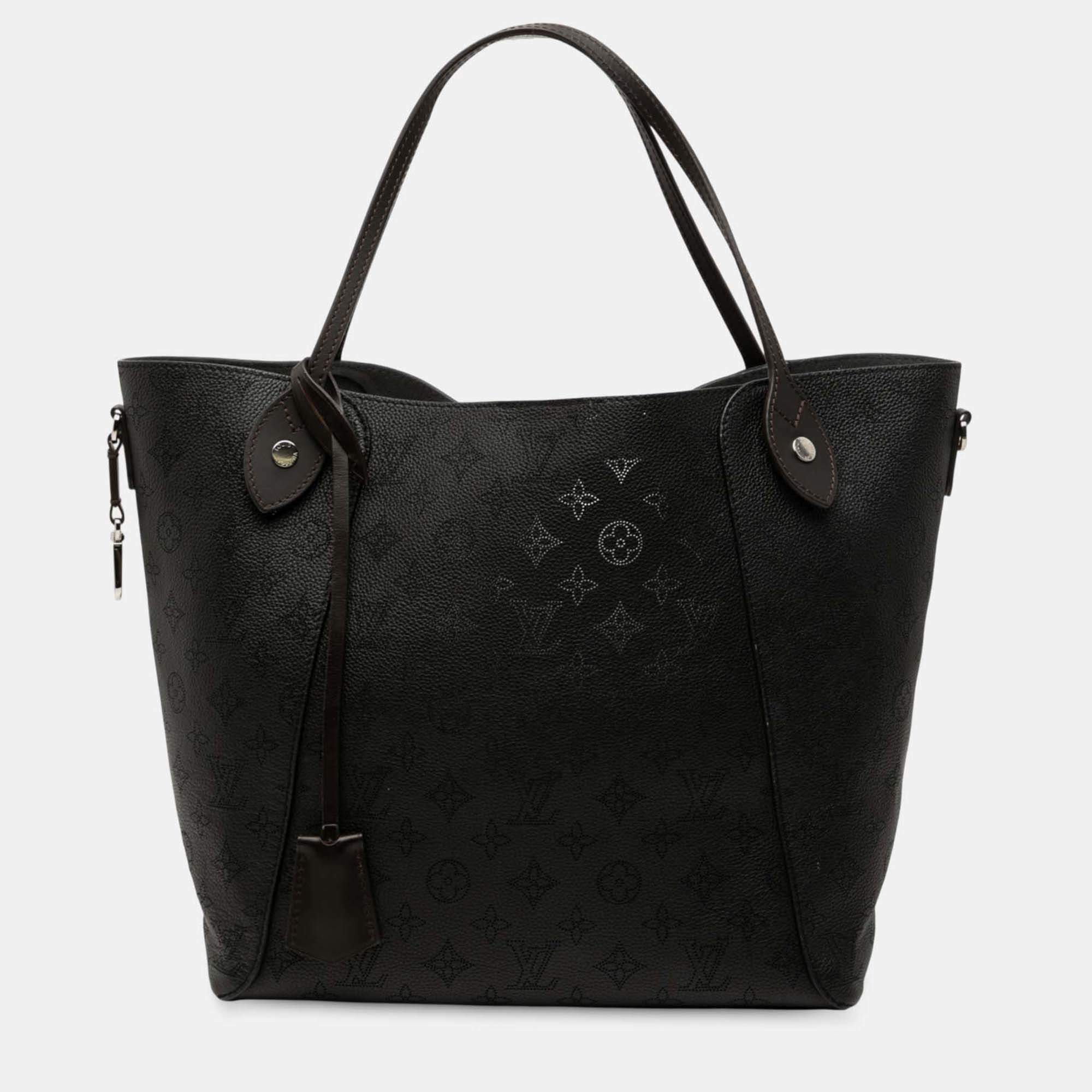 Pre Owned Louis Vuitton Black Monogram Mahina Hina MM