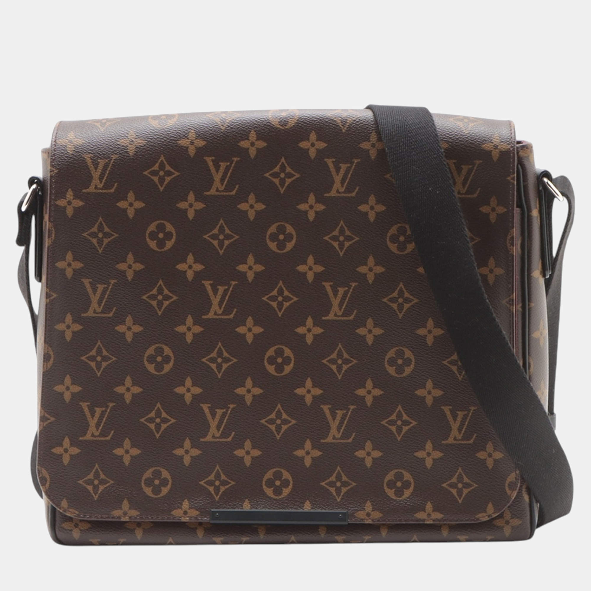 Pre Owned Louis Vuitton Brown Monogram Macassar District MM