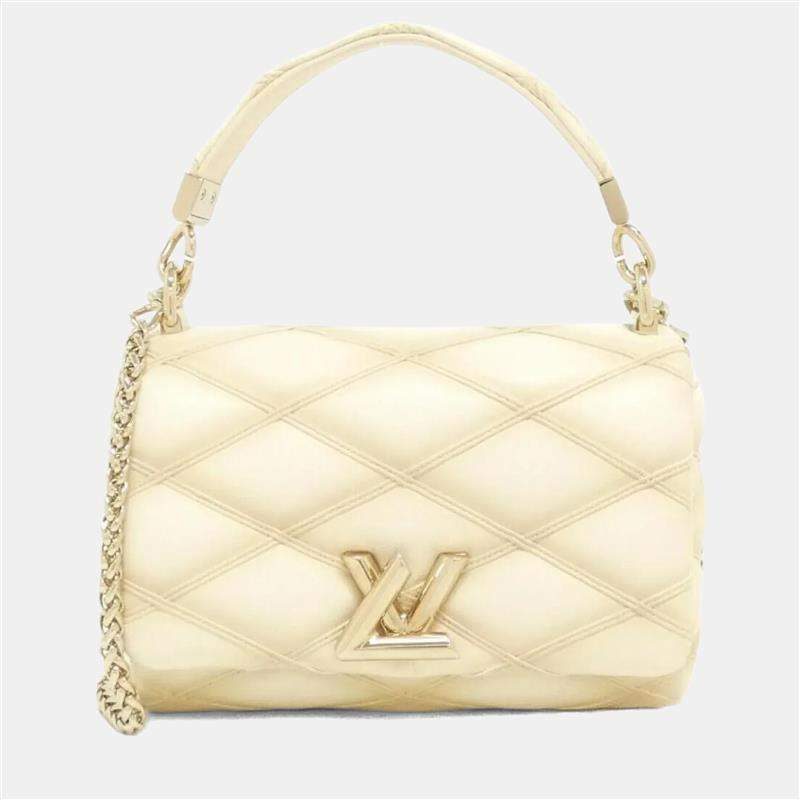 مملوكة مسبقًا Louis Vuitton Go-14 Handbag