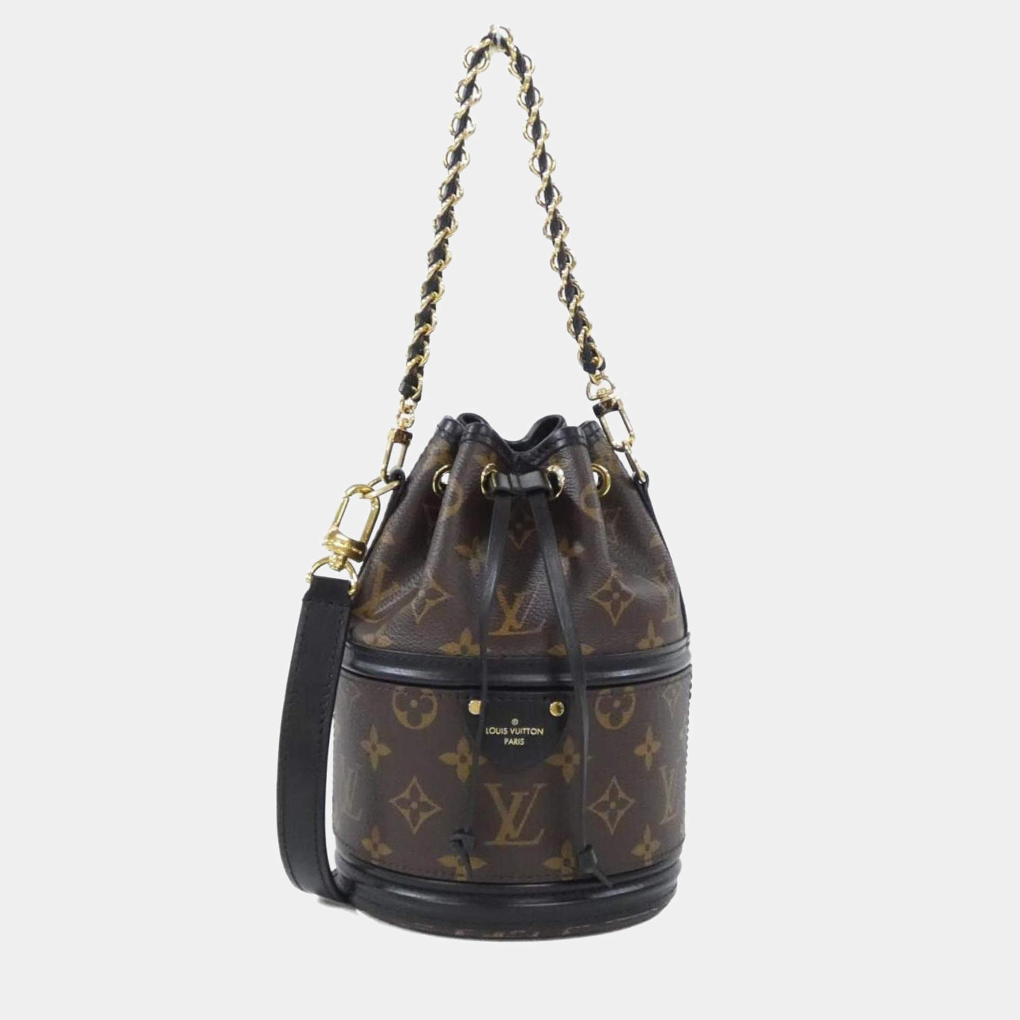 مملوكة مسبقًا Louis Vuitton Monogram Kanoe Shoulder Bag