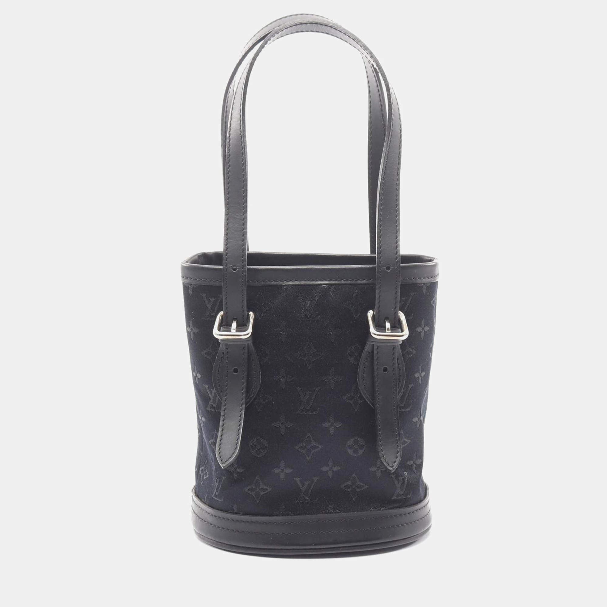 مملوكة مسبقًا Louis Vuitton Bucket Black Monogram Satin Shoulder Bag