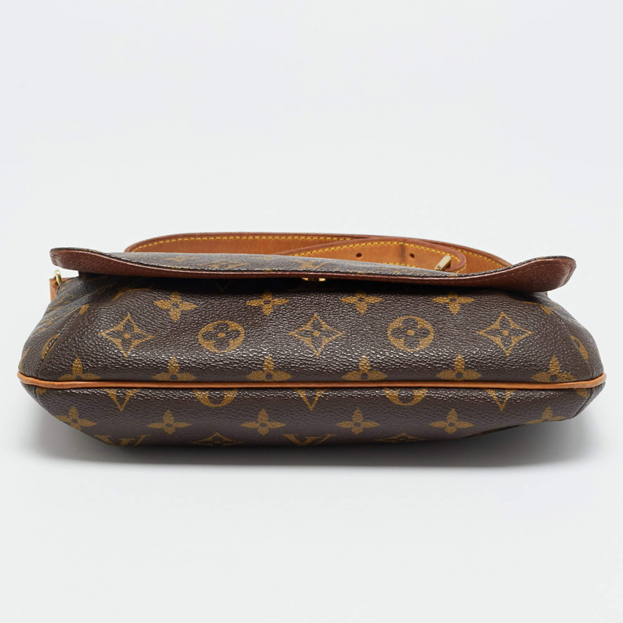 Louis Vuitton Green Crocodile Twist PM Bag Louis Vuitton | TLC US