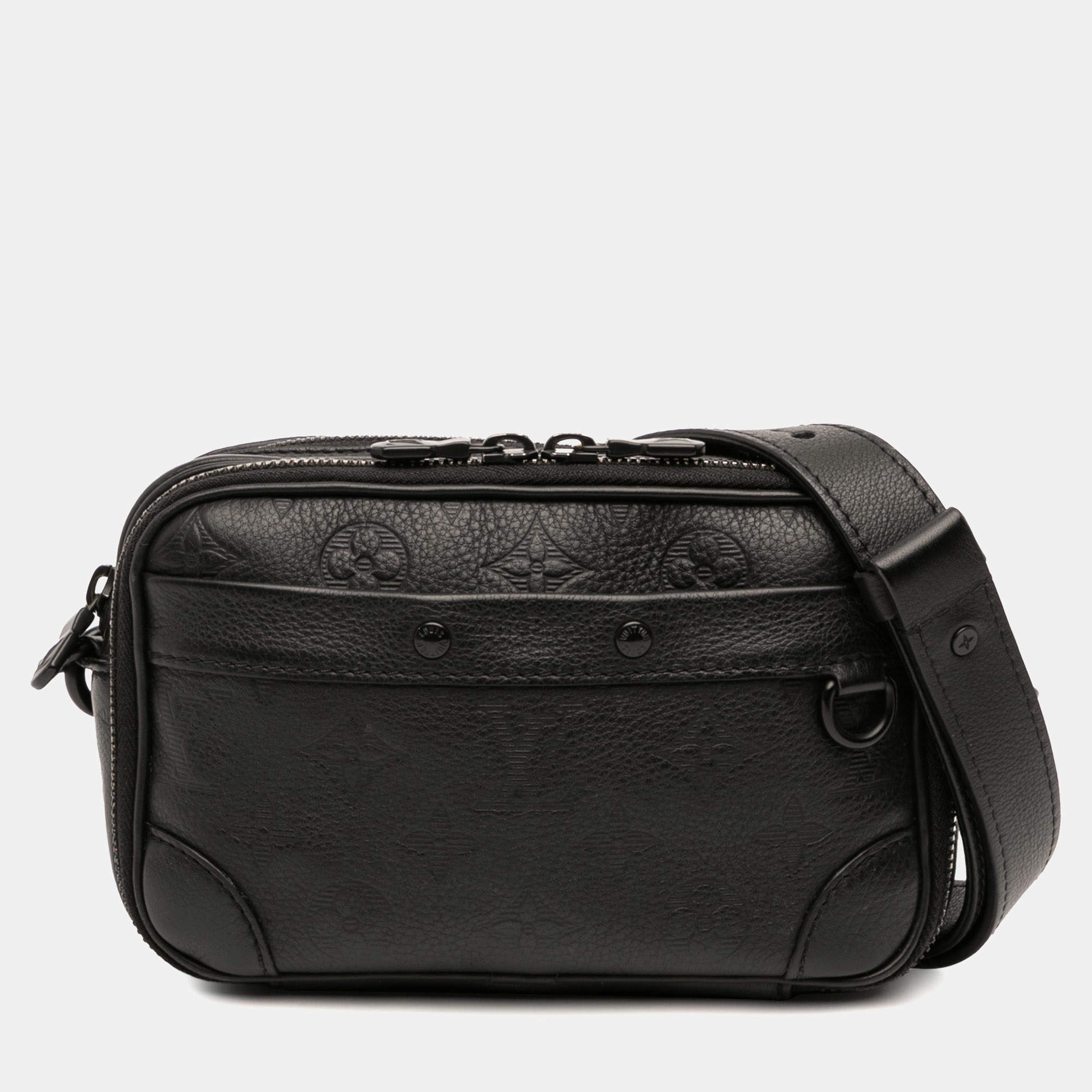 Pre Owned محفظة قابلة للارتداء من لويس فويتون ألفا بنقش المونوجرام الأسود والظل