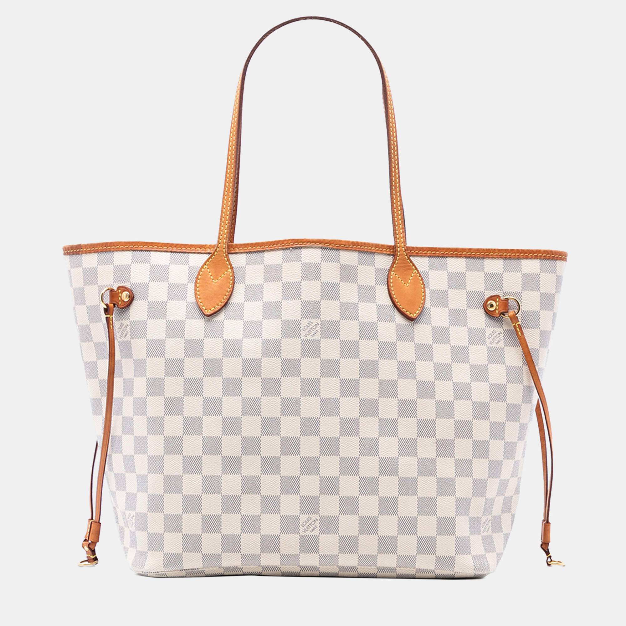 مملوكة مسبقًا حقيبة لوي فيتون دامير أزور نيفرفول متوسطة بيضاء