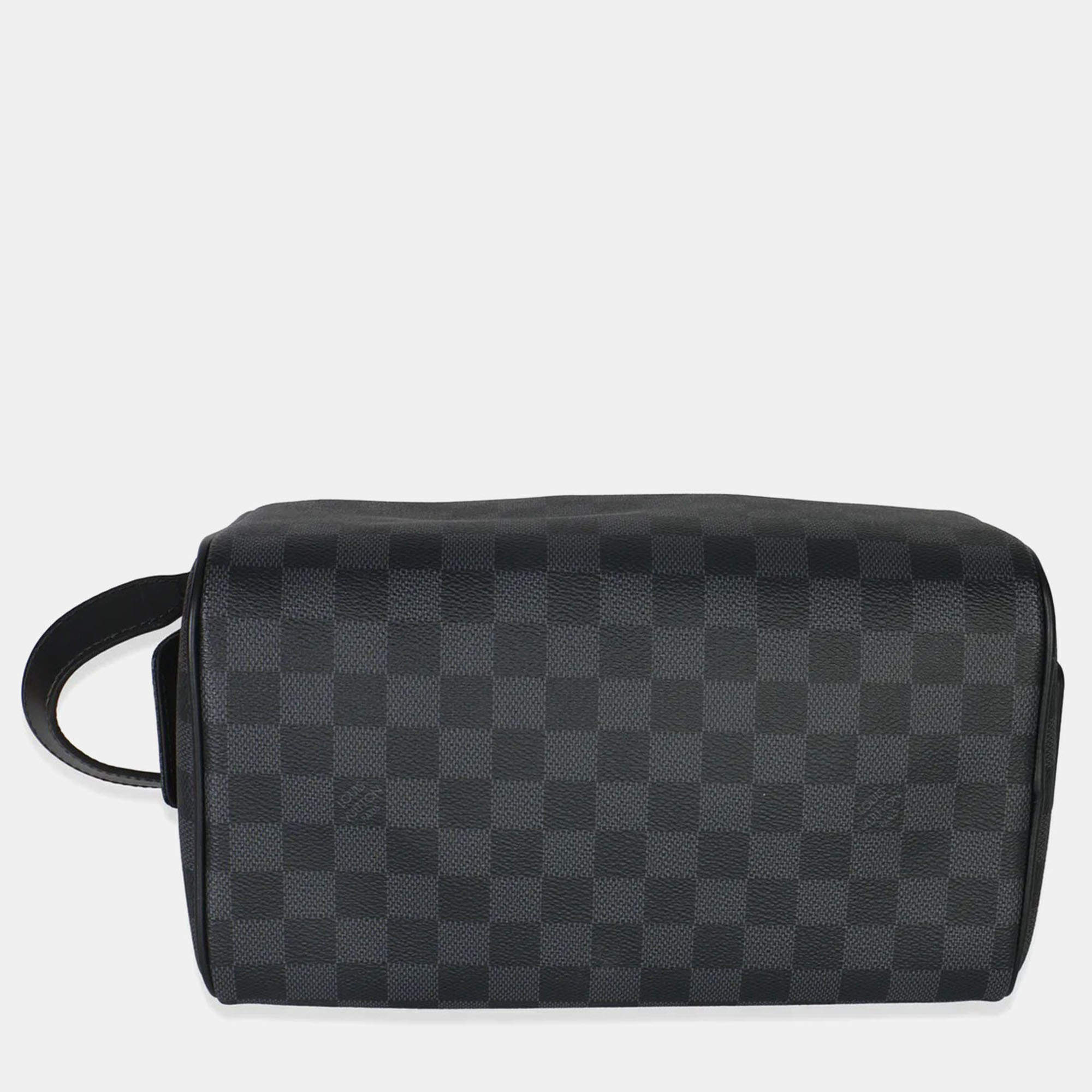 Pre Owned Louis Vuitton Damier Graphite Canvas Dopp Kit