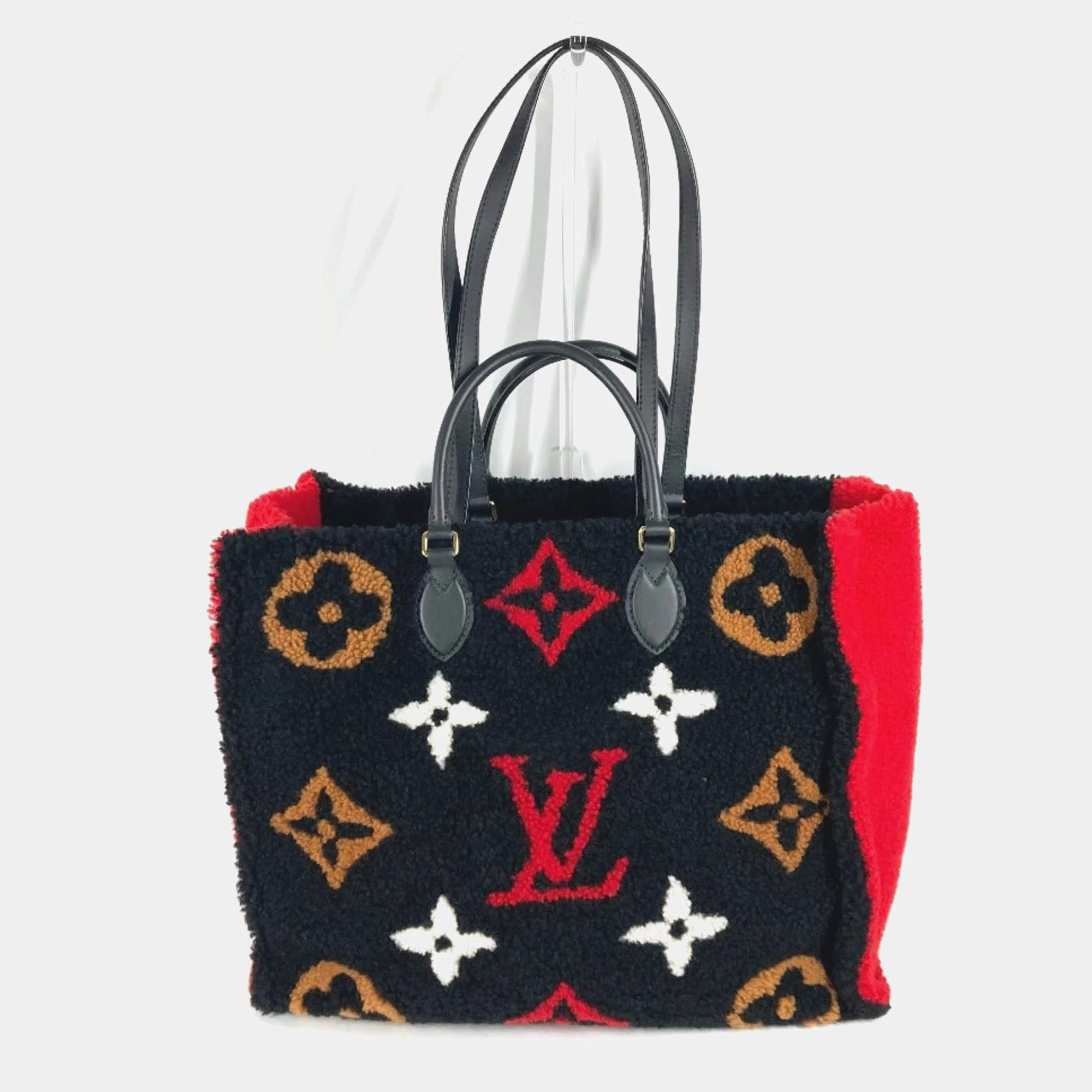 Pre Owned Louis Vuitton OnTheGo GM Black Monogram Teddy Fleece Shoulder Tote Bag