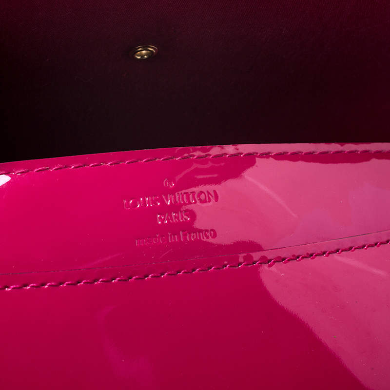 Louis Vuitton - Pink Magenta Vernis Leather Louise Clutch on