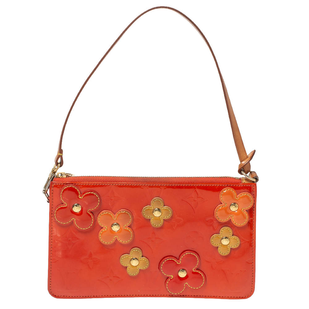 مملوكة مسبقًا Louis Vuitton Red Monogram Vernis Lexington Fleurs Pochette Bag