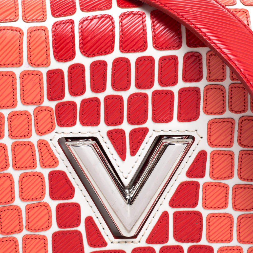Leather necklace Louis Vuitton Multicolour in Leather - 28150203