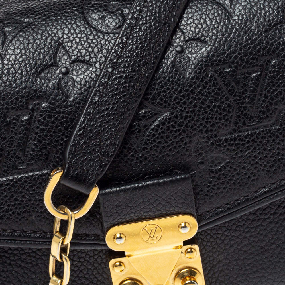 Leather purse Louis Vuitton Black in Leather - 32238642