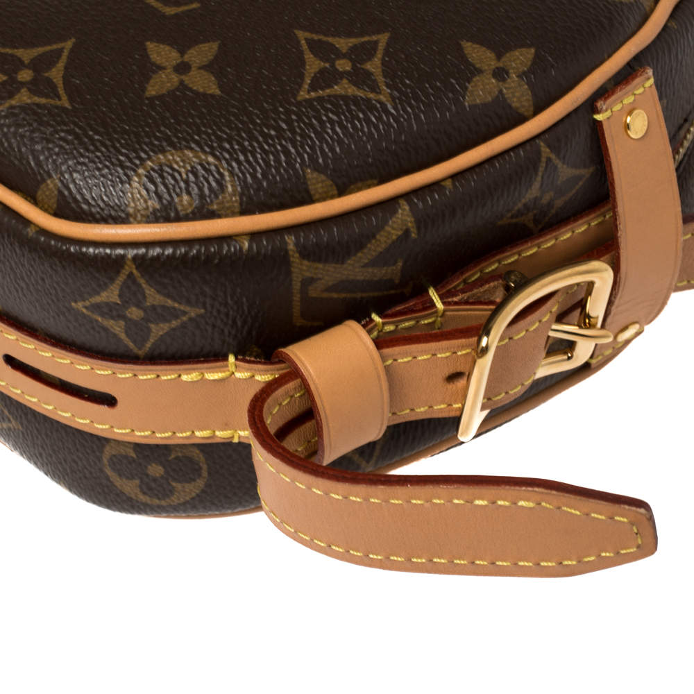 Boîte chapeau souple cloth handbag Louis Vuitton Brown in Cloth