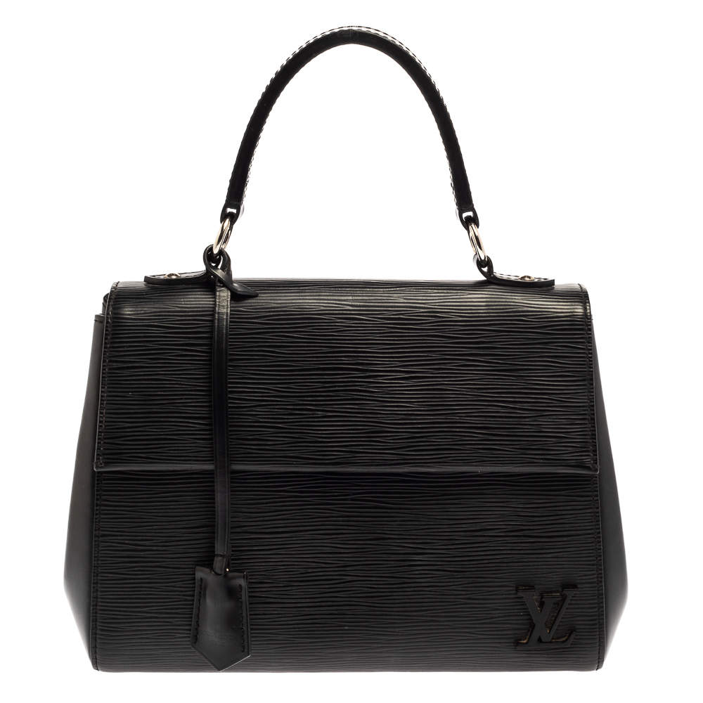 مملوكة مسبقًا Louis Vuitton Black Epi Leather Cluny BB Bag