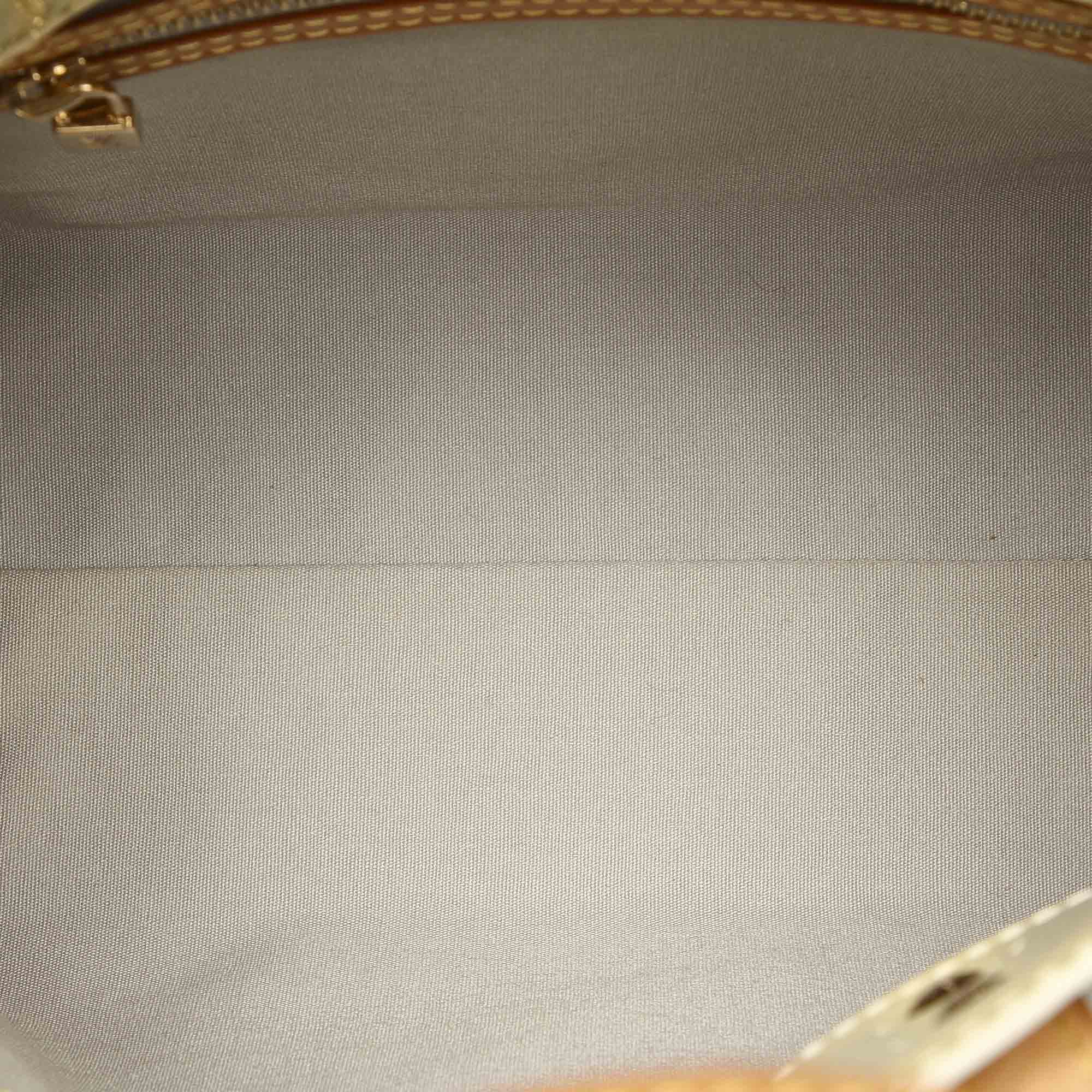LOUIS VUITTON Monogram Vernis Reade PM Hand Bag Beige M91334 LV Auth 45340  Patent leather ref.962399 - Joli Closet
