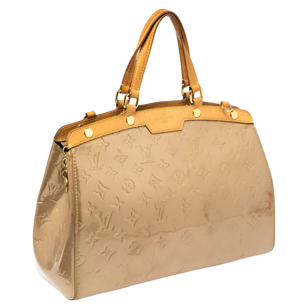 Louis Vuitton Beige Poudre Monogram Vernis Brea PM NM Bag Louis Vuitton |  The Luxury Closet