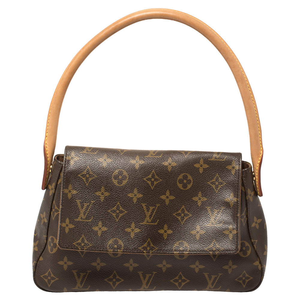 مملوكة مسبقًا Louis Vuitton Monogram Canvas Looping PM Bag