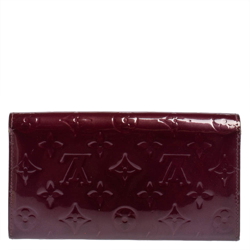 Auth newest Louis Vuitton Purple vernis sarah wallet