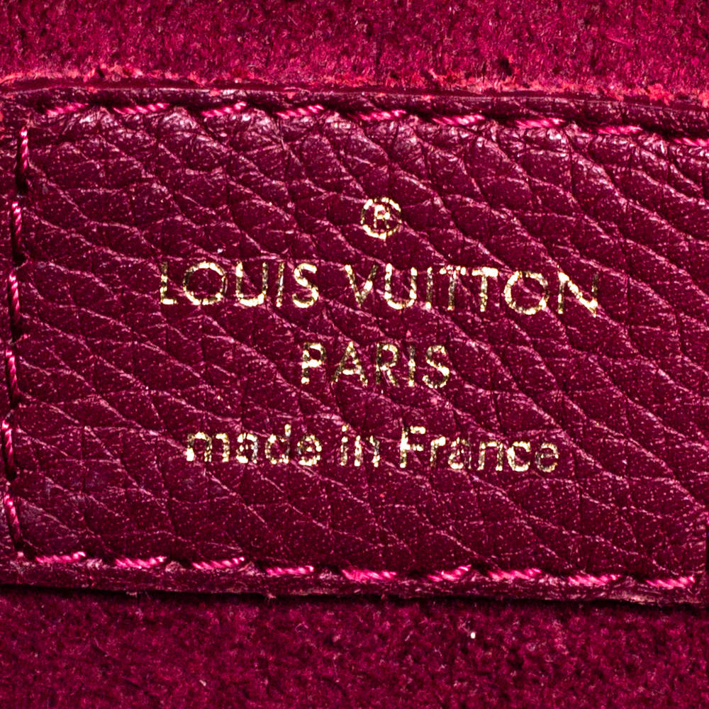 LOUIS VUITTON Monogram Victoire Taupe Glace 1125375