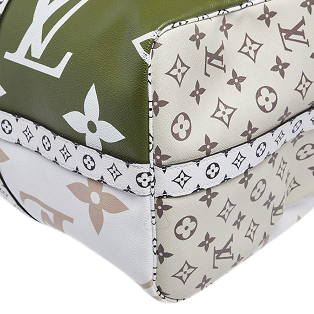 Louis Vuitton Khaki Green/Beige Monogram Giant Canvas Keepall Bandouliere  50 Bag Louis Vuitton