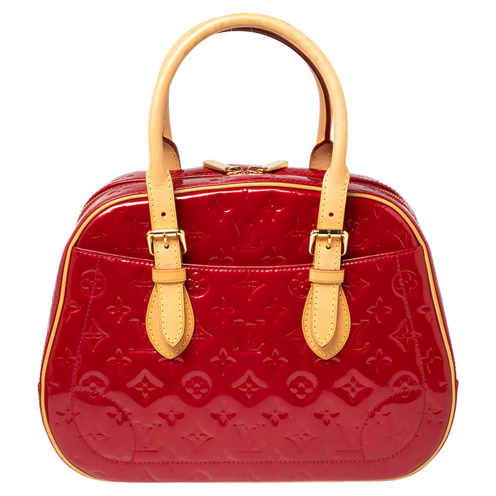 مملوكة مسبقًا Louis Vuitton Pomme D’amour Vernis Summit Drive Bag