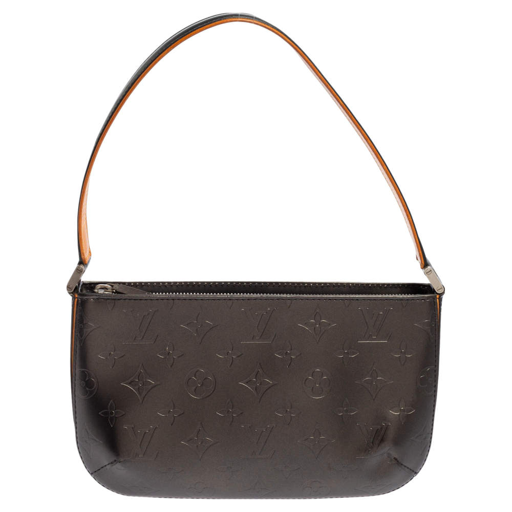 مملوكة مسبقًا Louis Vuitton Metallic Black Monogram Embossed Leather Mat Fowler Bag
