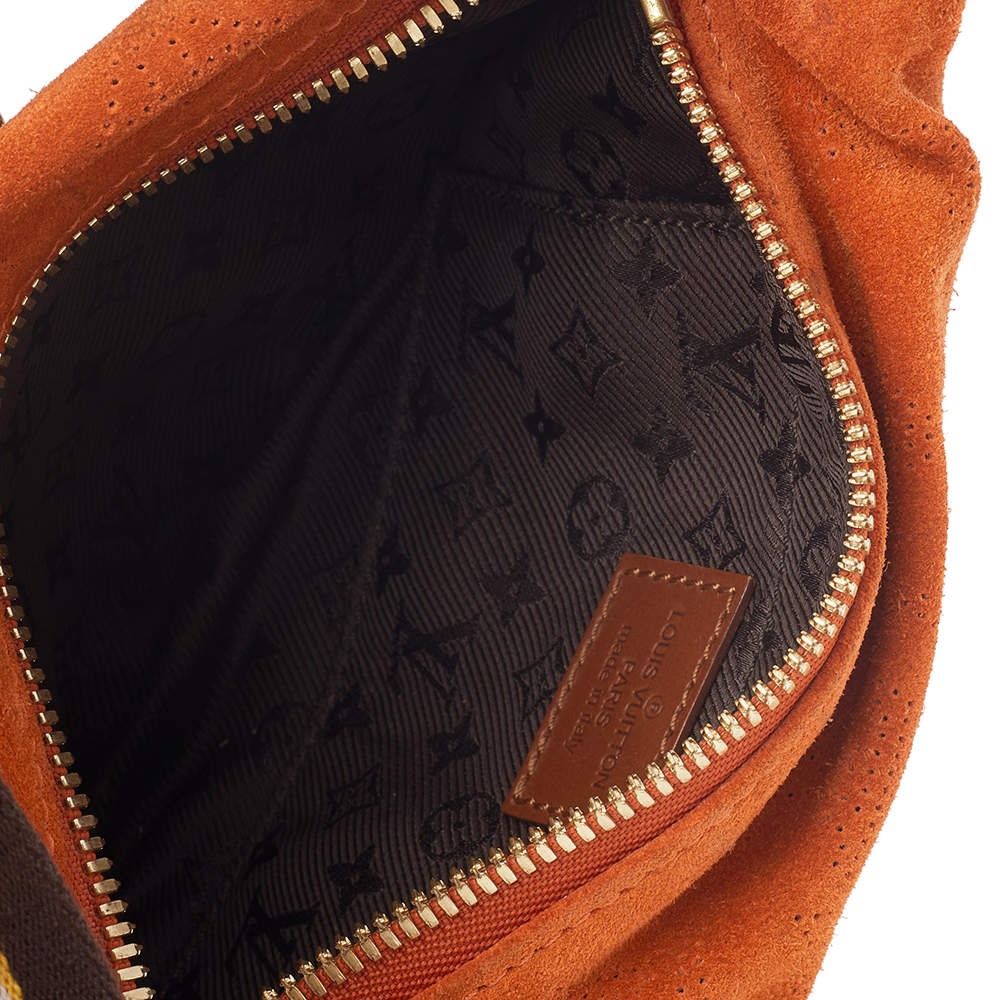 Orange Louis Vuitton Monogram Mahina Suede Onatah PM Hobo Bag – Designer  Revival