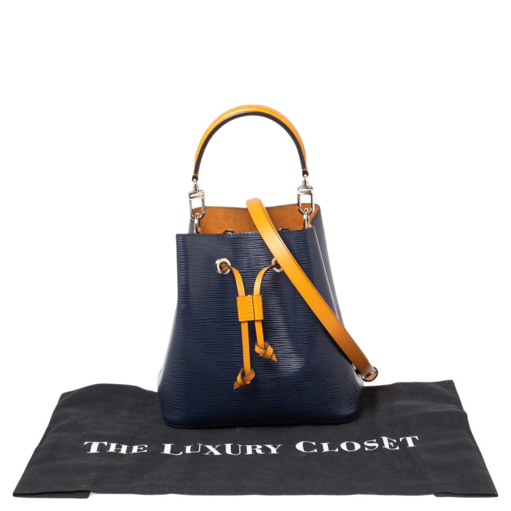 LOUIS VUITTON Louis Vuitton Neonoe BB epi leather shoulder bag handbag  M57691 turquoise blue.