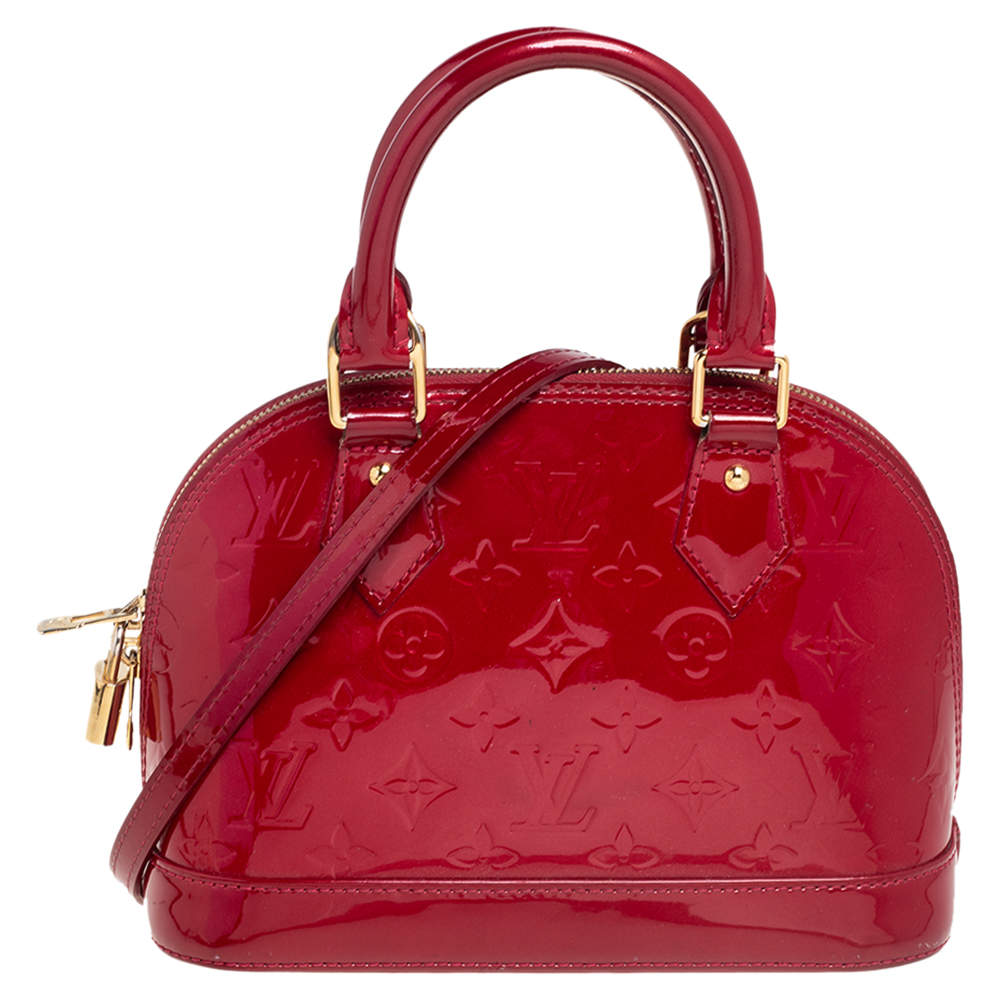 مملوكة مسبقًا حقيبة لوي فيتون ألما جلد لامع مونوغرامي أحمر صغيرة