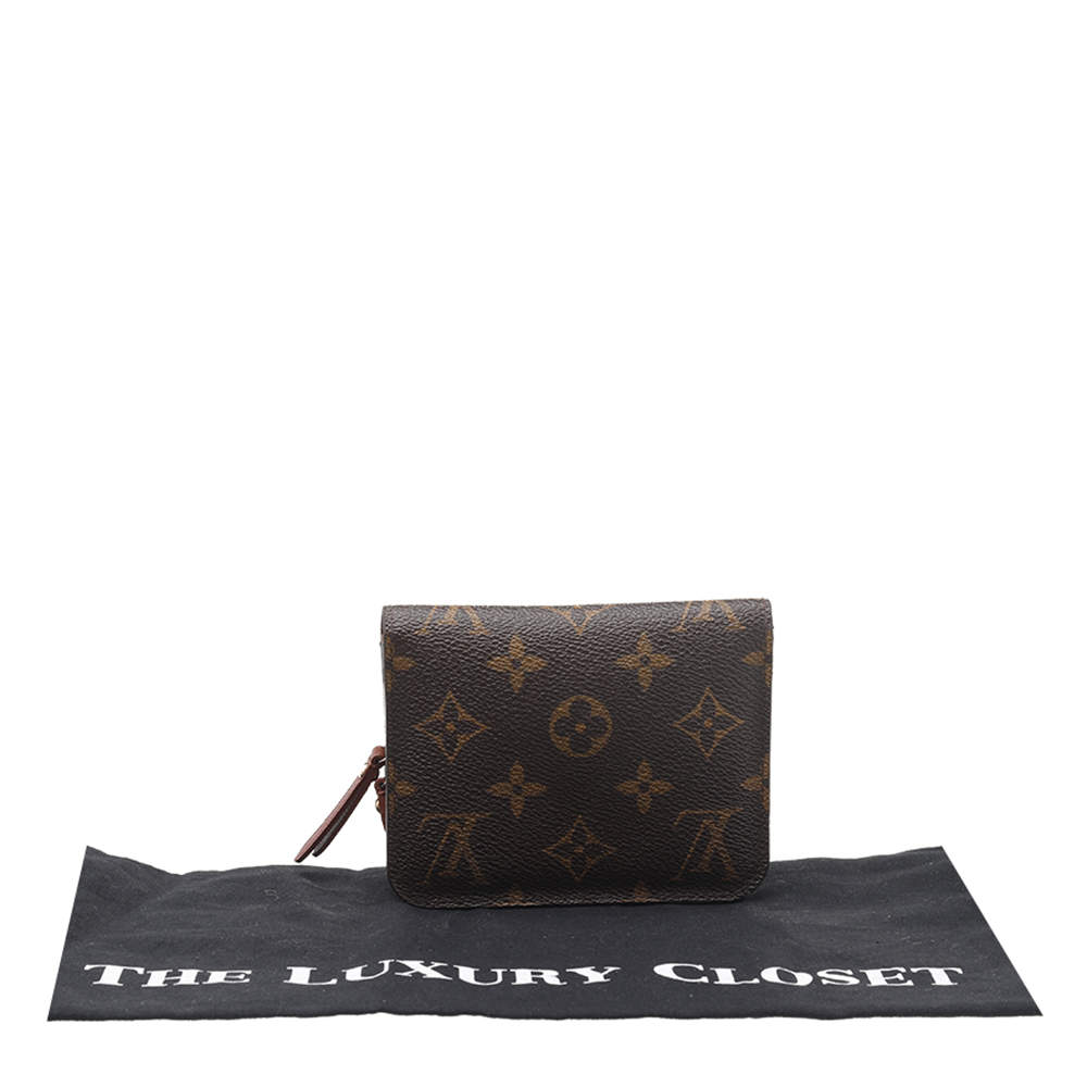 LOUIS VUITTON Compact Insolite Monogram with Fleuri Interior Wallet – The  Luxury Lady