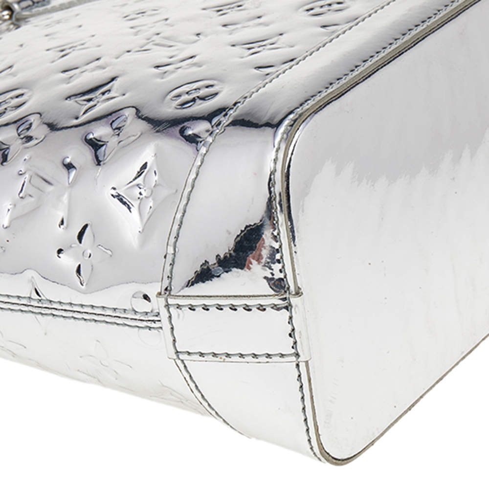 Louis Vuitton Limited Edition Silver Monogram Miroir Speedy 30 Bag Louis  Vuitton | The Luxury Closet