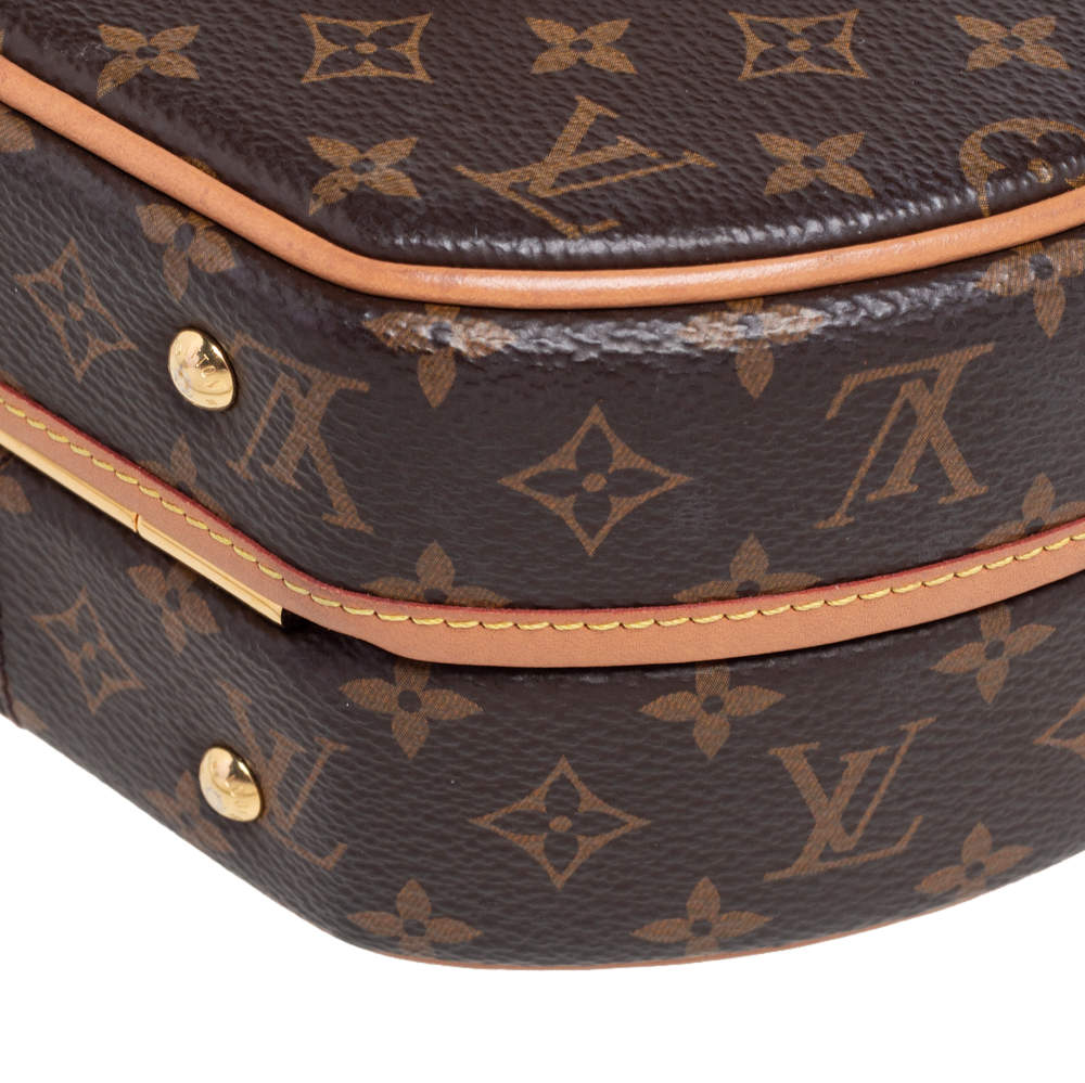 Petite boîte chapeau leather crossbody bag Louis Vuitton Brown in Leather -  29759373