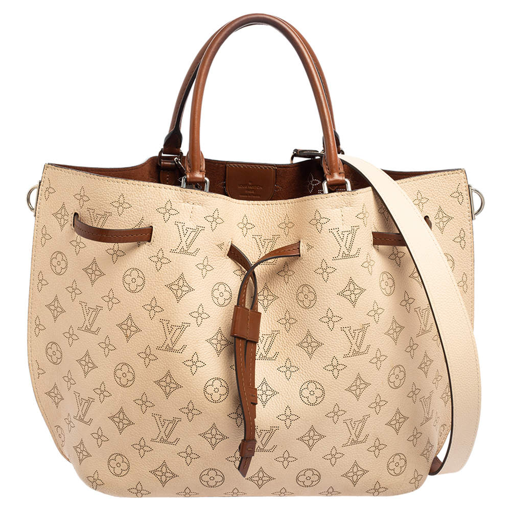 Pre Owned Louis Vuitton Opal Monogram Mahina Leather Girolata Bucket Bag