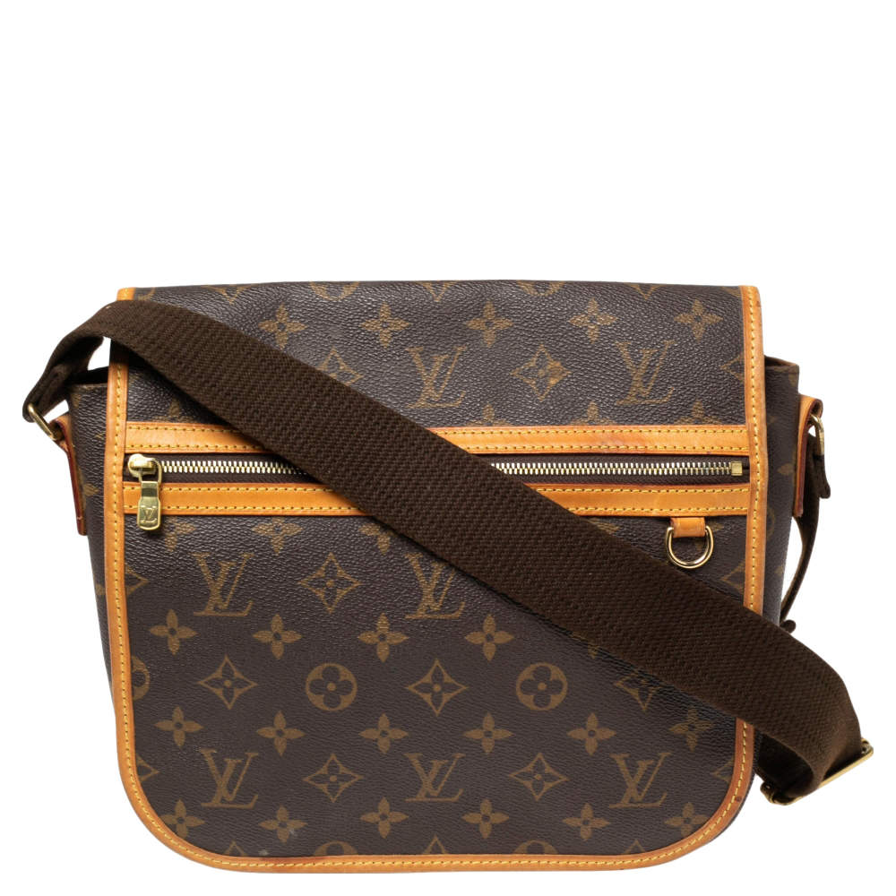 Used Louis Vuitton district pm crossbody / X-LARGE - LEATHER