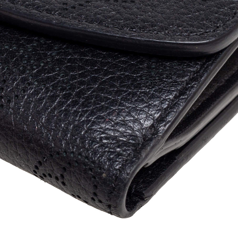 Shop Louis Vuitton IRIS 2022 SS Iris xs wallet (M67498, M67499) by  Materialgirl