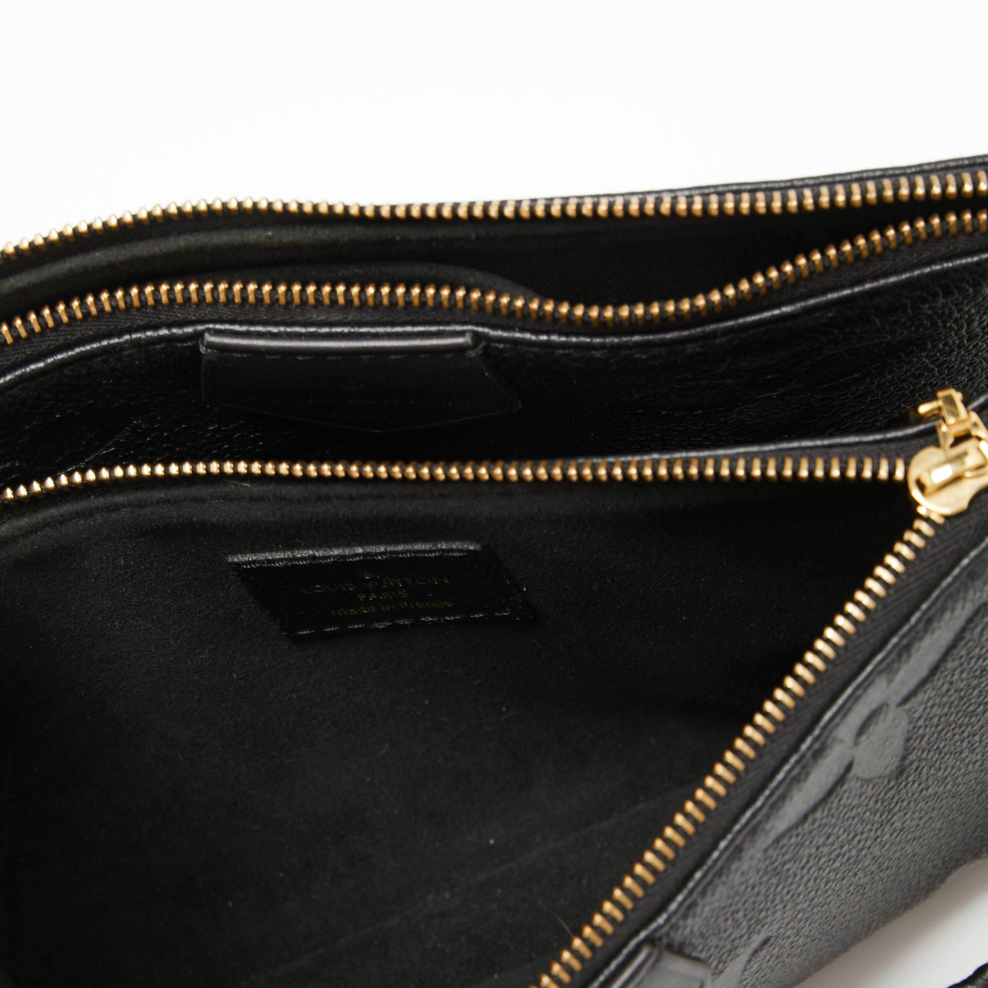 Louis Vuitton Empreinte Monogram Giant Multi Pochette Accessories - Black  Crossbody Bags, Handbags - LOU761600