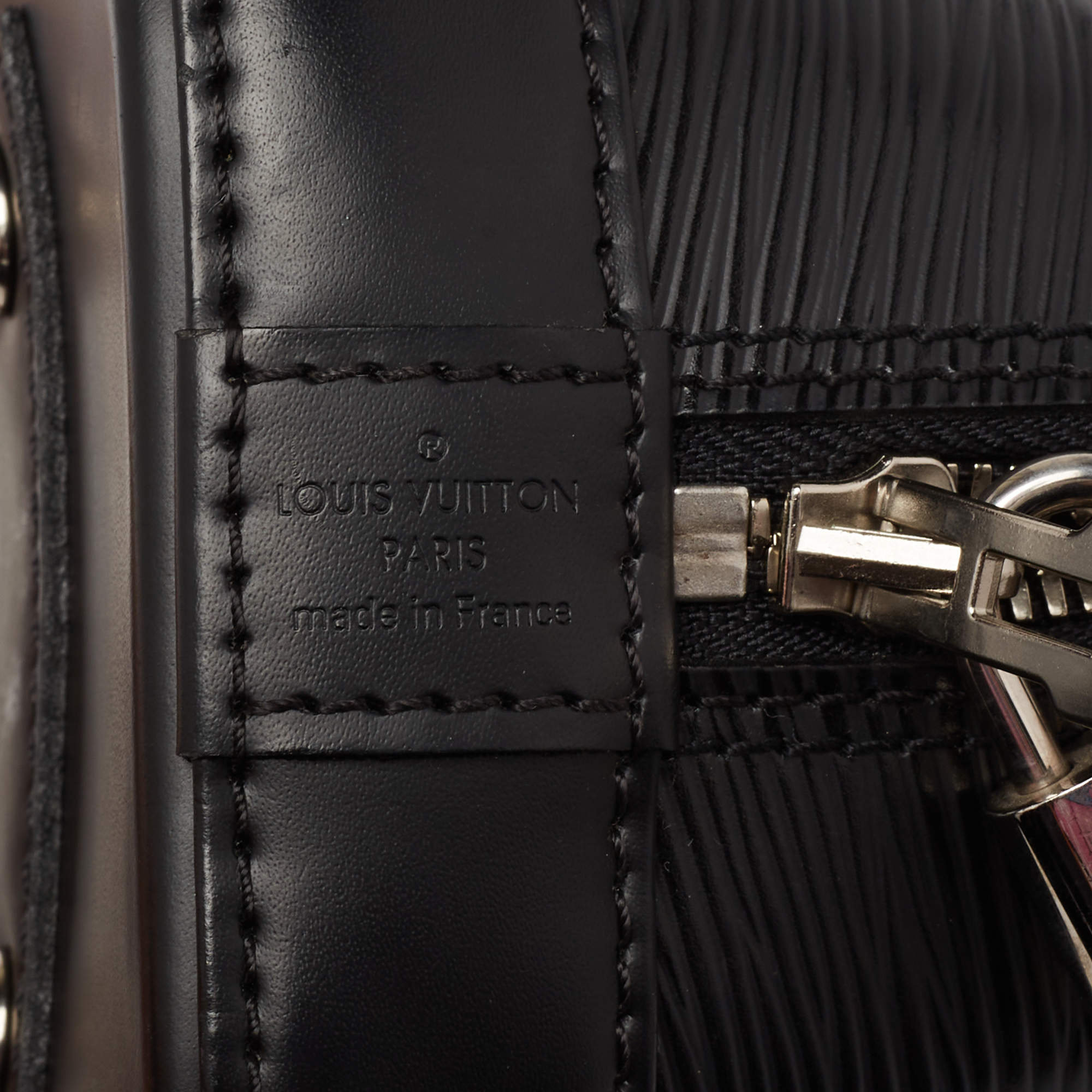 Louis Vuitton Black Patent Epi Leather Large Model Alma Bag at 1stDibs  louis  vuitton black patent leather bag, black patent louis vuitton bag, louis  vuitton alma black patent