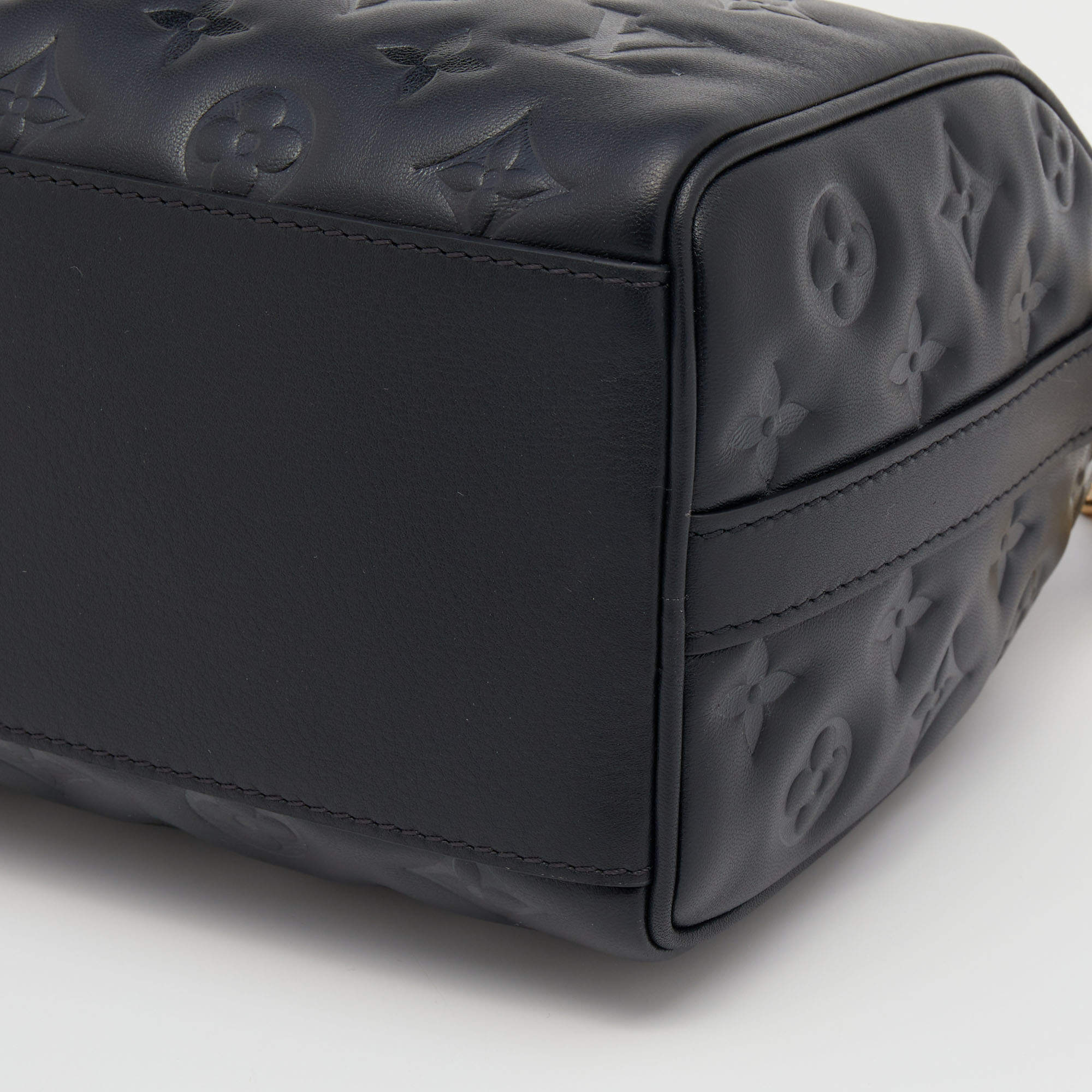 Louis Vuitton Speedy Bandouliere 22 Black Shoulder Bag – Fashion Life