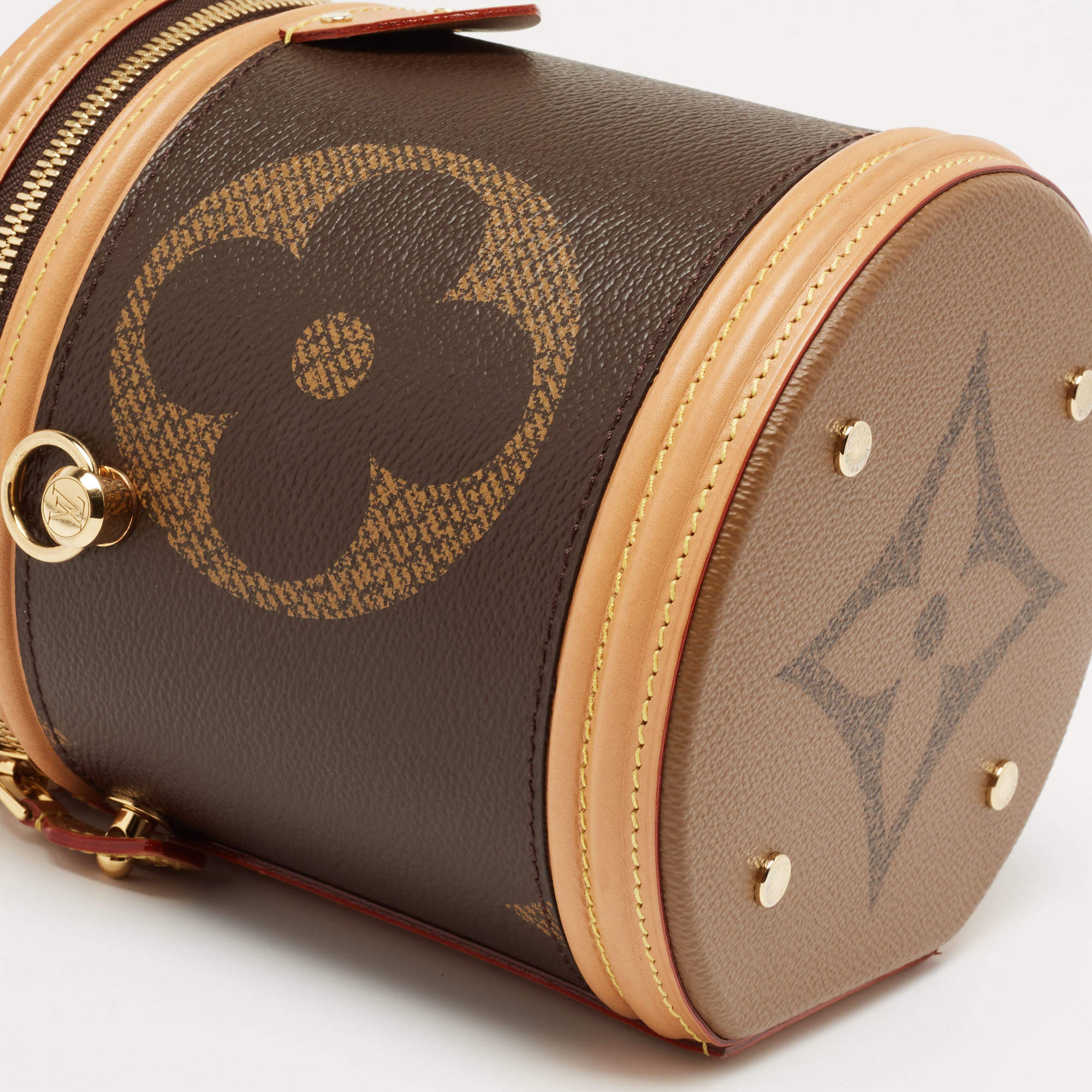 Cannes cloth handbag Louis Vuitton Brown in Cloth - 31605441