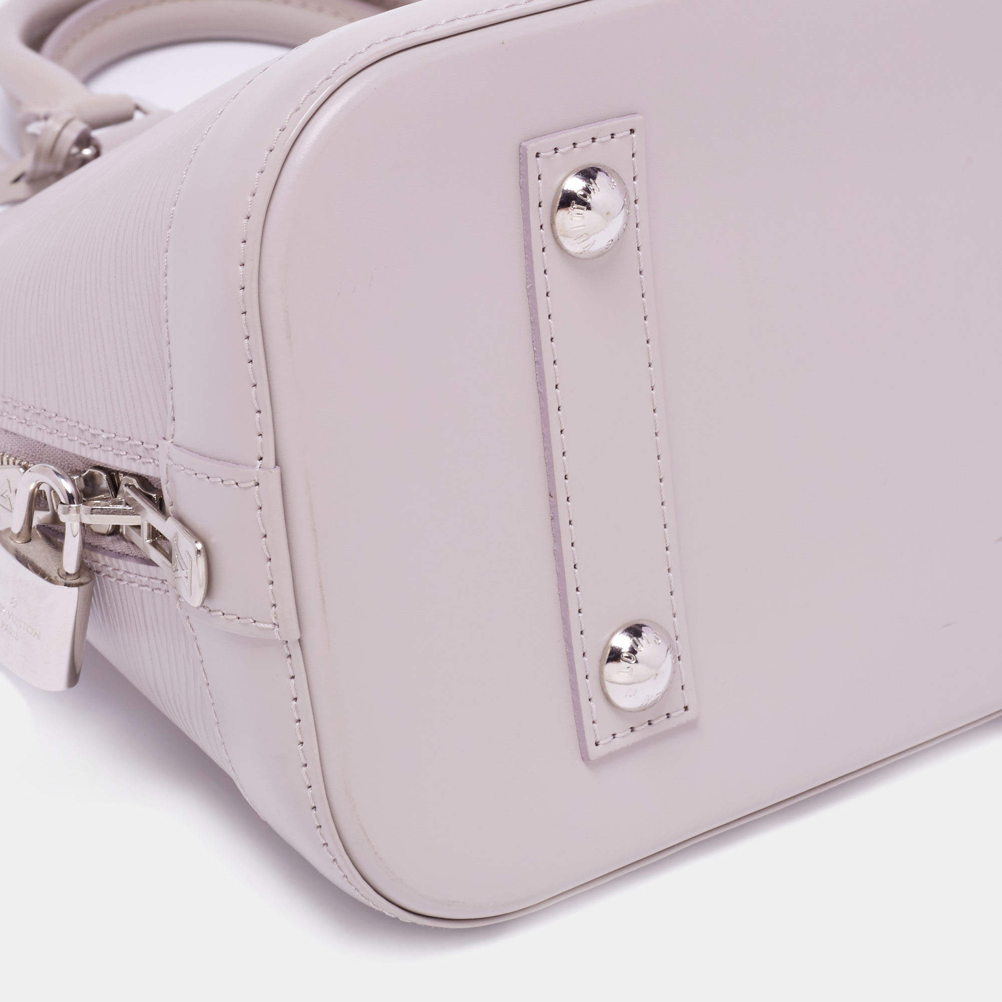 Louis Vuitton Gres Epi Leather Alma PM Bag w/ Shoulder Strap - Yoogi's  Closet