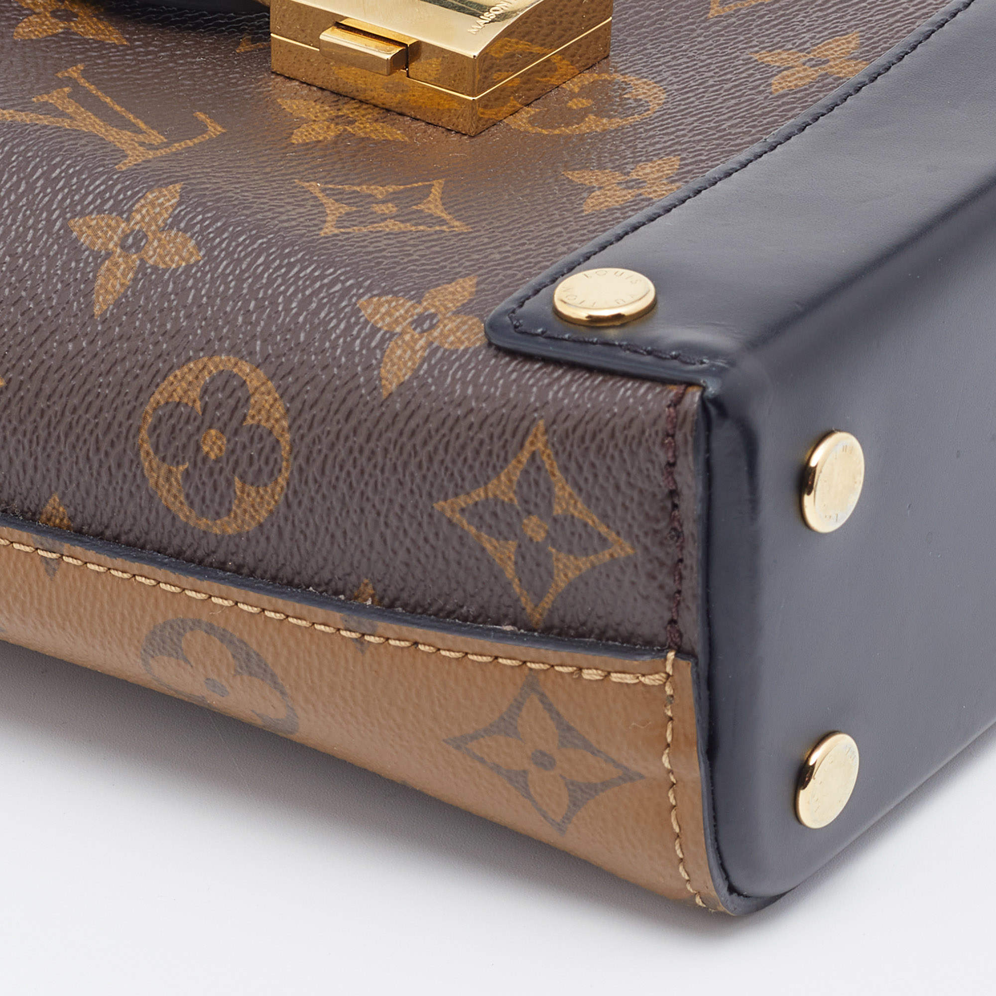 Authentic Louis Vuitton Bento Box Bag Reverse Monogram, Luxury