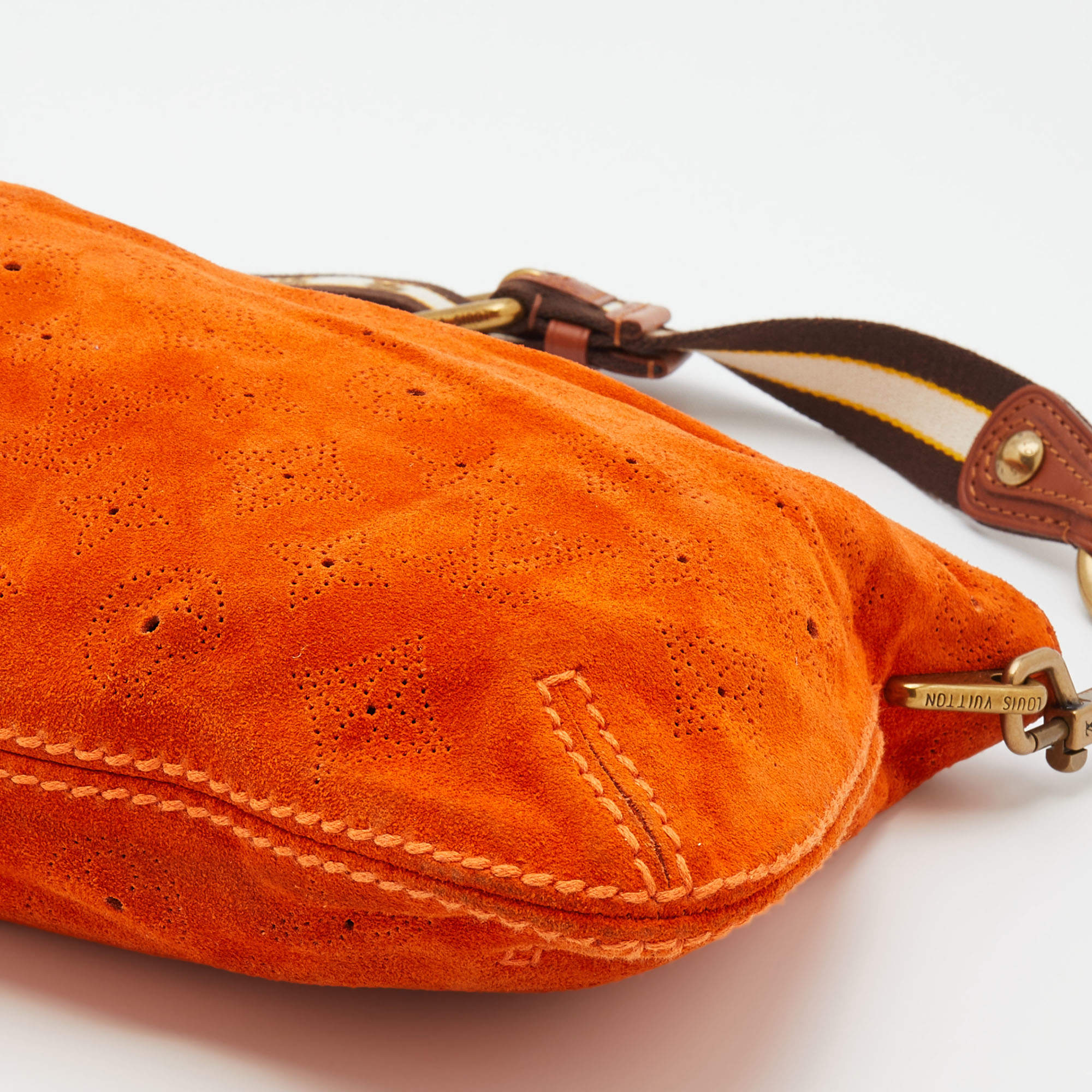 tas shoulder-bag Louis Vuitton Orange Suede Mahina Onatah Gm Orange