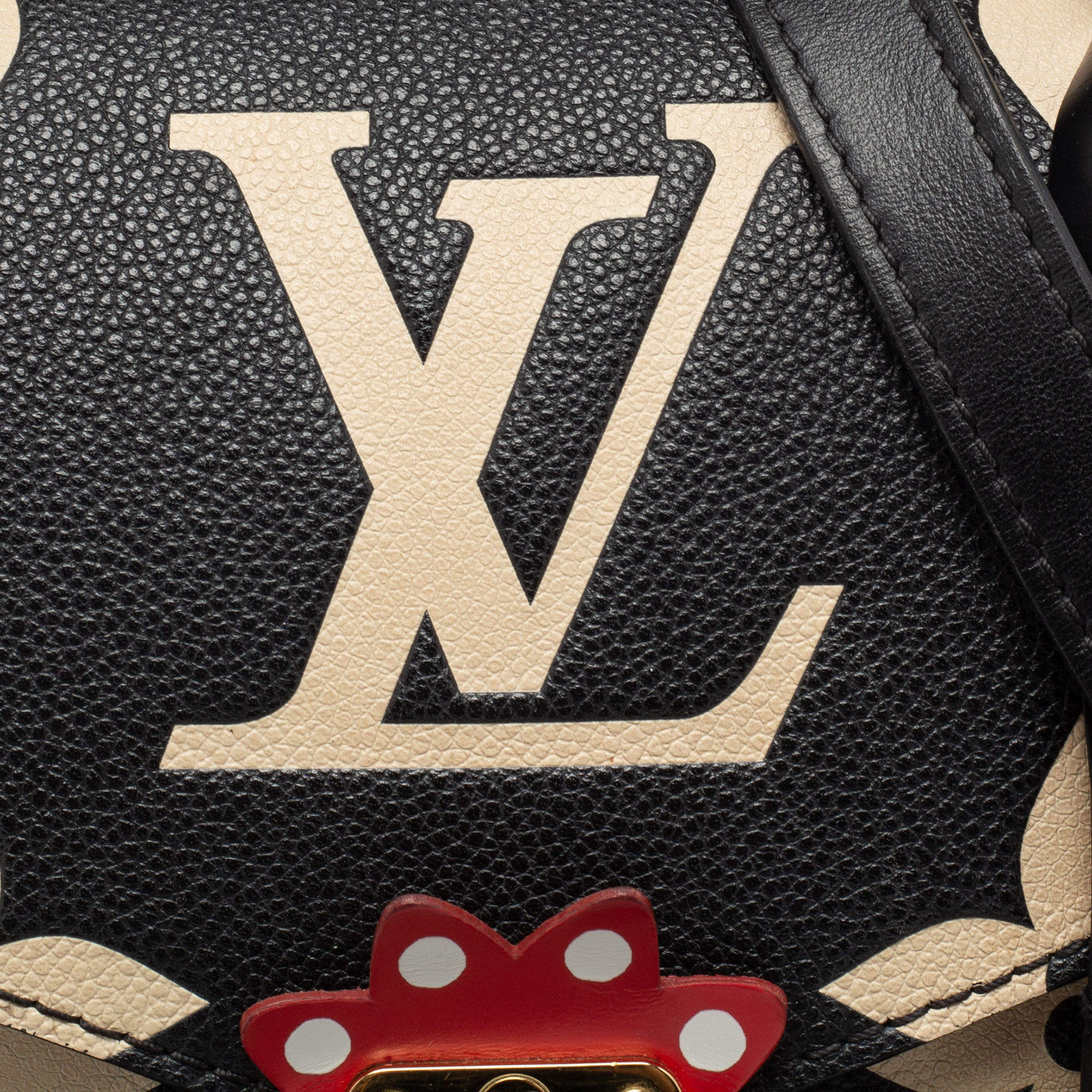 Louis Vuitton Black Monogram Empreinte Crafty Pochette Trio Cloth  ref.982250 - Joli Closet