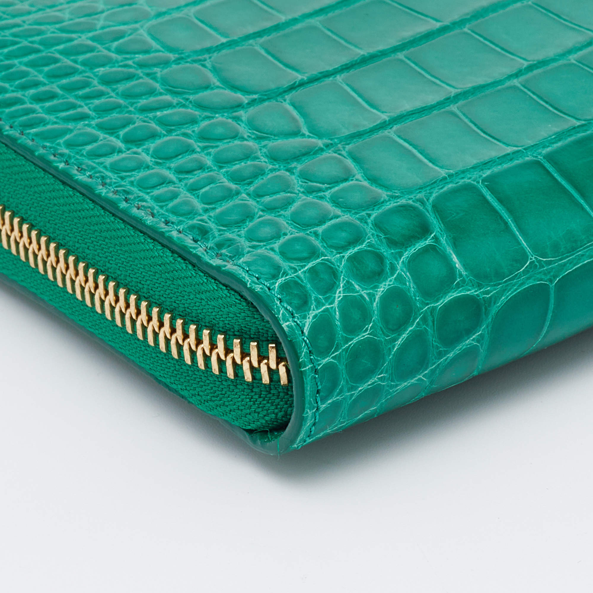 Louis Vuitton Green Alligator Leather Zippy Wallet Louis Vuitton