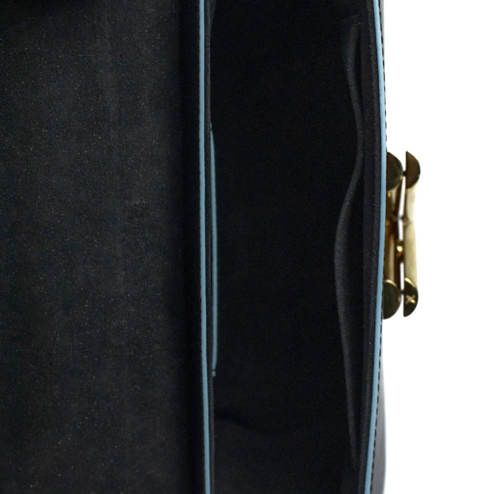 Louis Vuitton - Limited Edition Twist en cuir épi Crossbody bag in